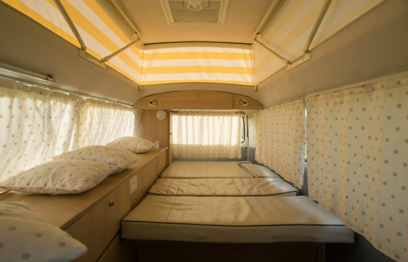 rock and roll bed for campervan