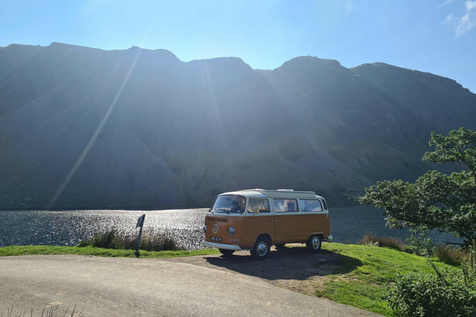 Campervan Betty beside the mountains